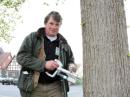 Philipp Funck - Philipp Funck impft die Bäume gegen das sichere Vertrocknen ...